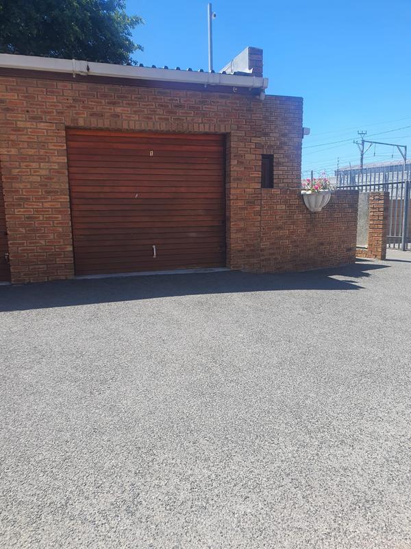 2 Bedroom Property for Sale in Bellville Western Cape